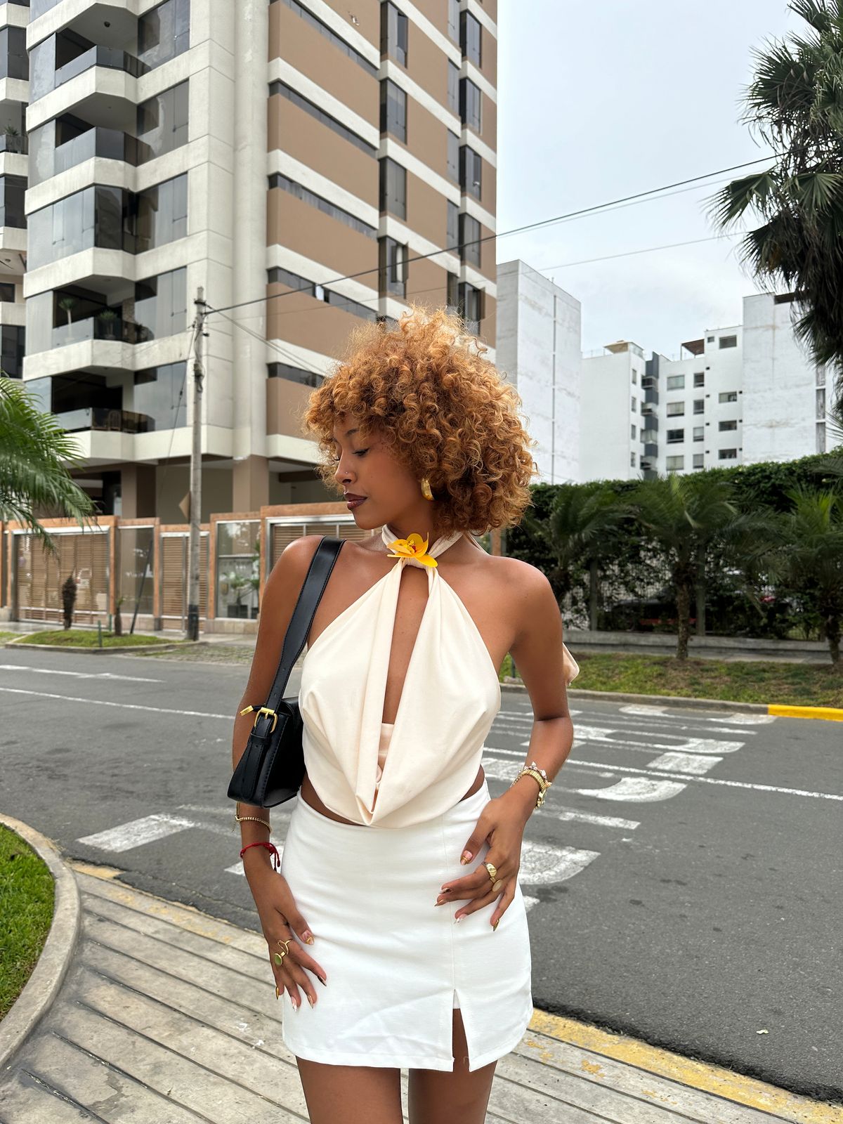 TOP ORCHID IVORY